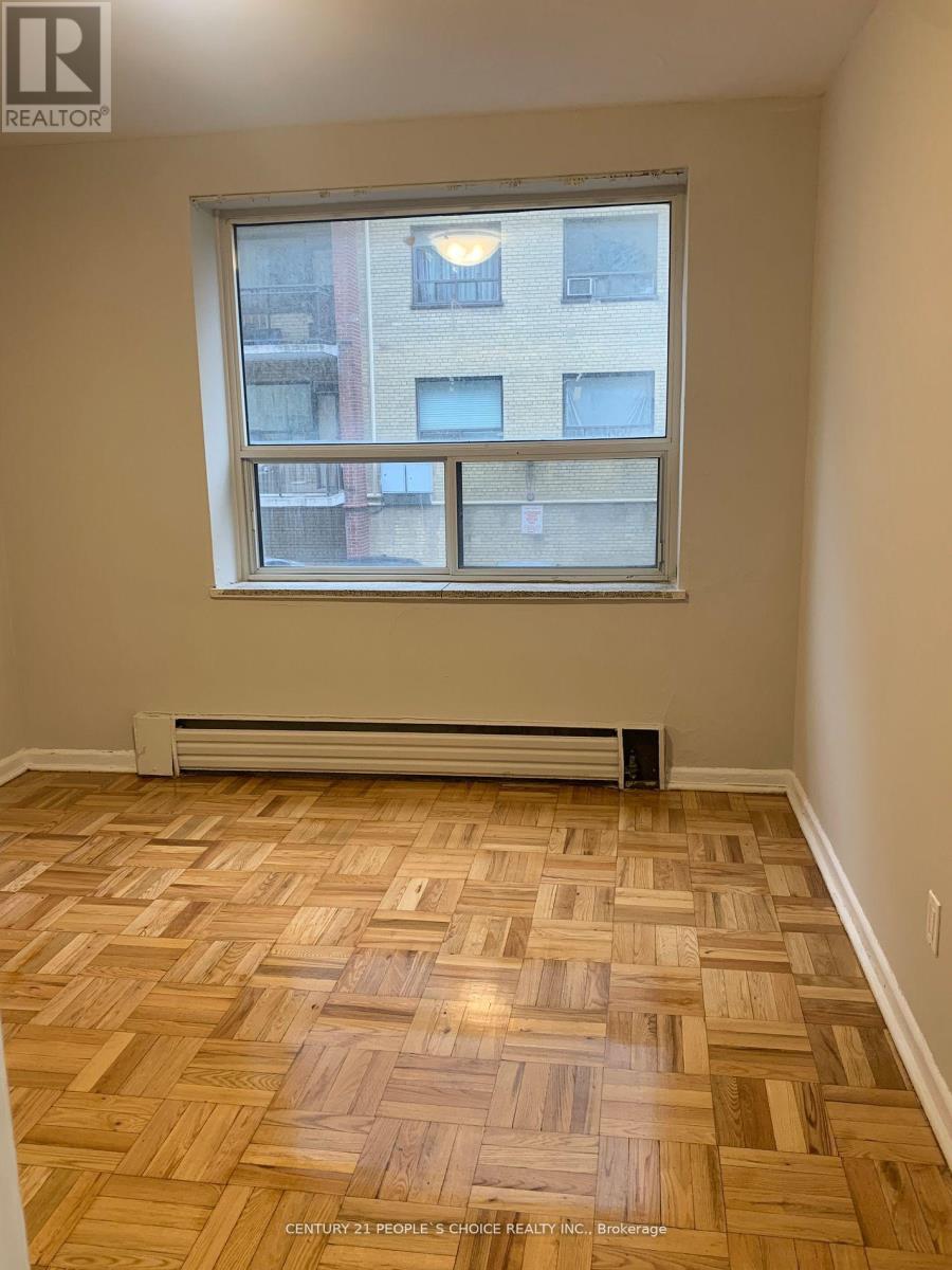 404 - 839 Roselawn Avenue, Toronto, Ontario  M6B 1B5 - Photo 12 - W12382798