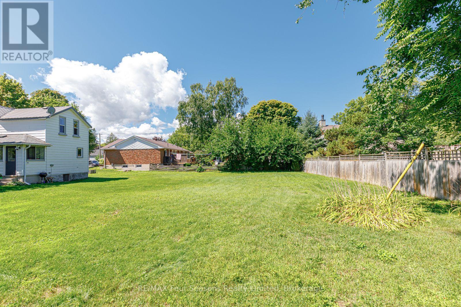 393 Second Street, Collingwood, Ontario  L9Y 1G9 - Photo 34 - S12392067