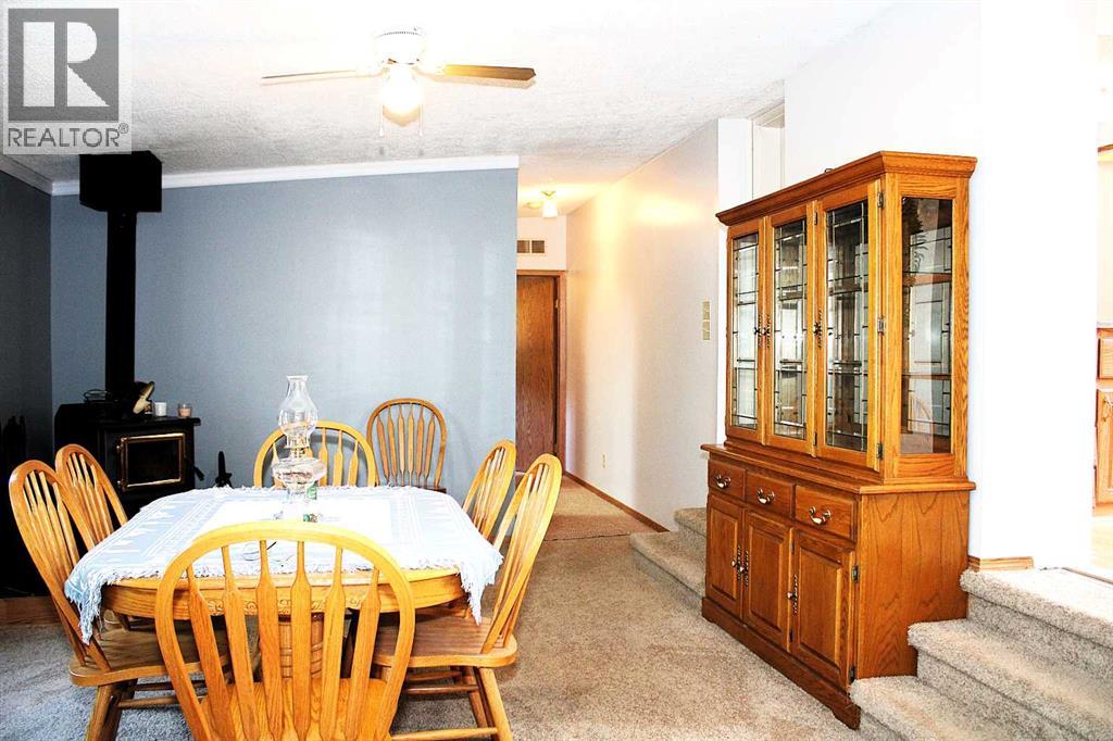 47, 33009 Range Road 55, Rural Mountain View County, Alberta  T0M 1X0 - Photo 38 - A2254956