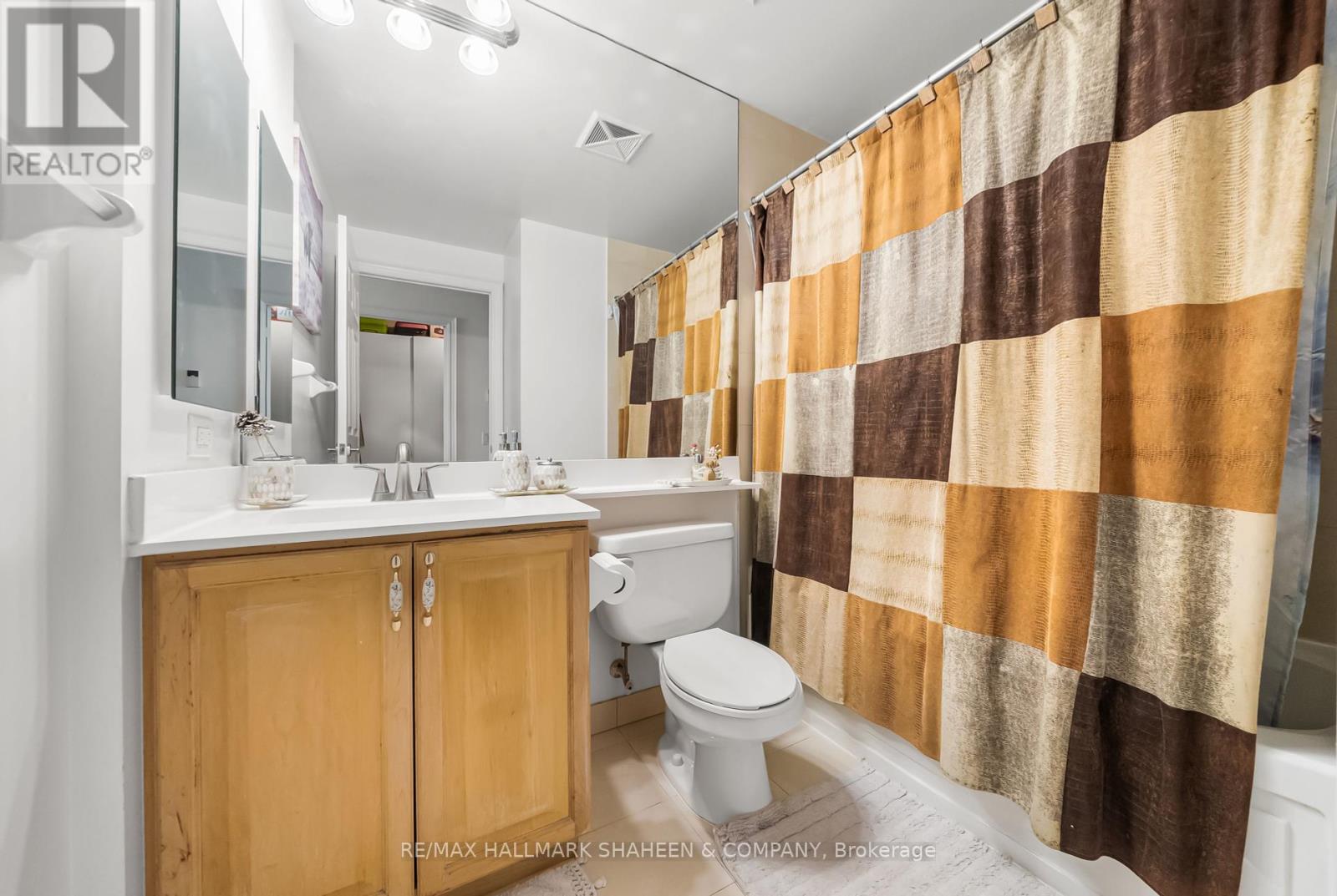 Ph17 - 25 Greenview Avenue, Toronto, Ontario  M2M 0A5 - Photo 30 - C12391957