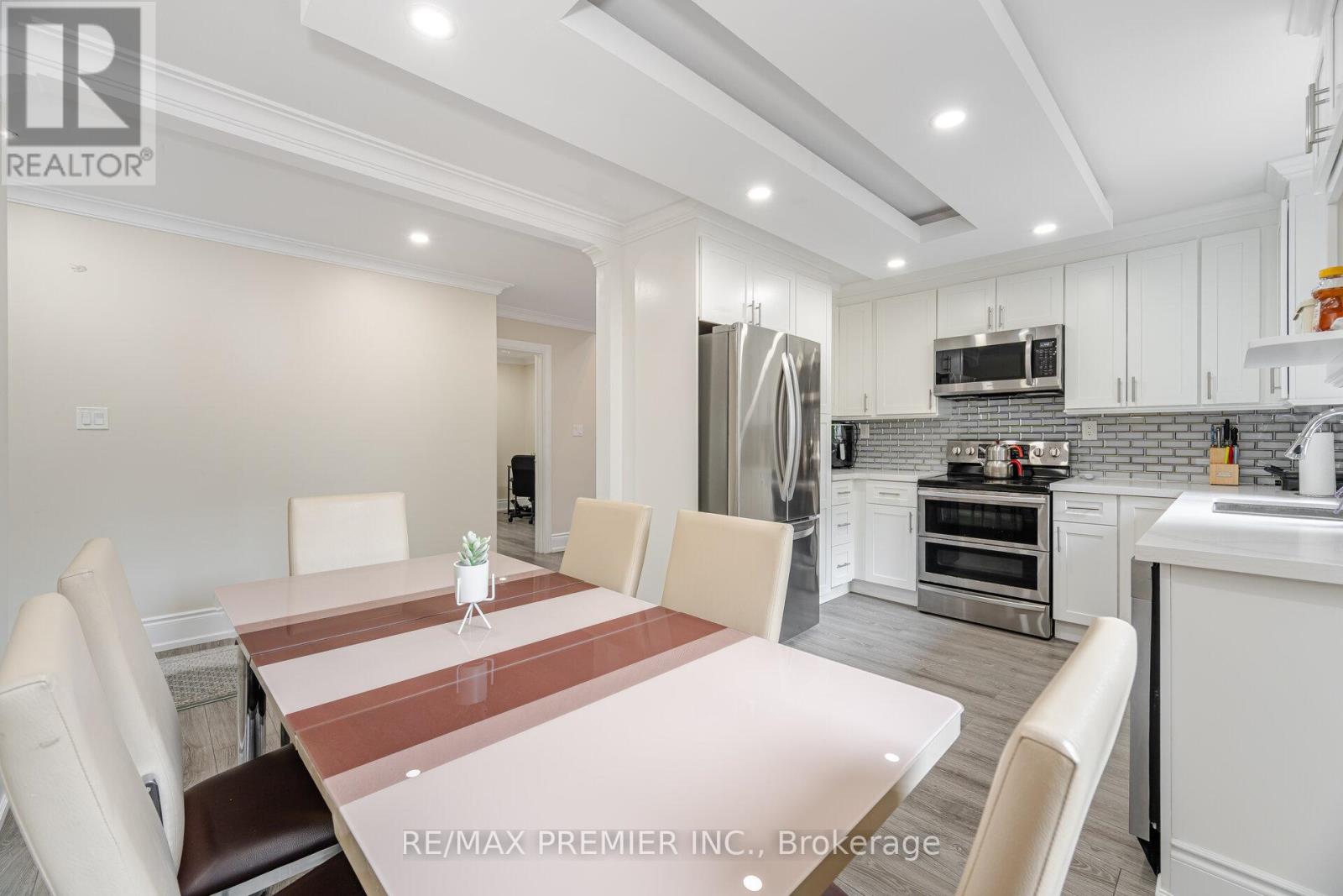 173 Torresdale Avenue, Toronto, Ontario  M2R 3E3 - Photo 10 - C12392042