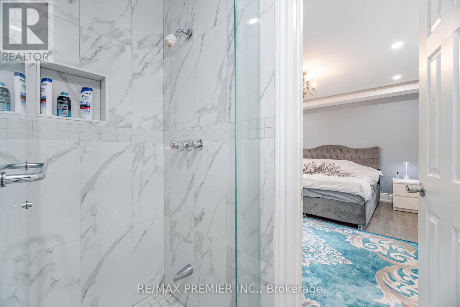 173 Torresdale Avenue, Toronto, Ontario  M2R 3E3 - Photo 21 - C12392042
