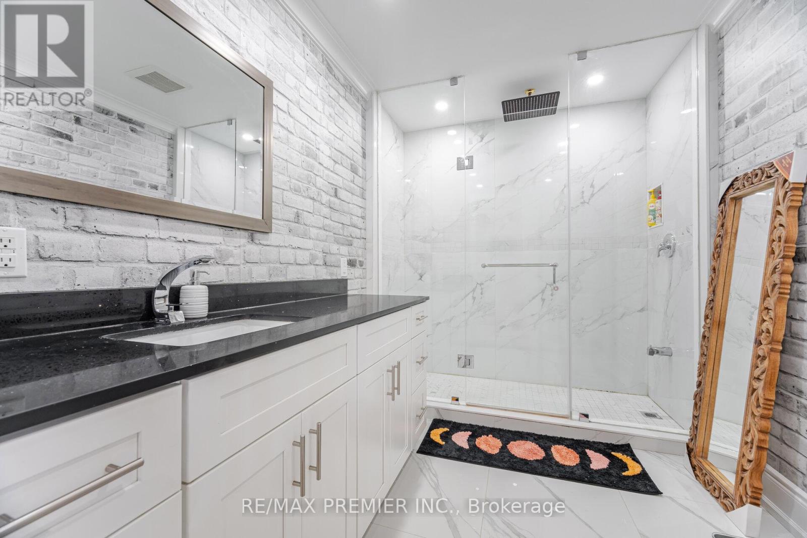 173 Torresdale Avenue, Toronto, Ontario  M2R 3E3 - Photo 26 - C12392042