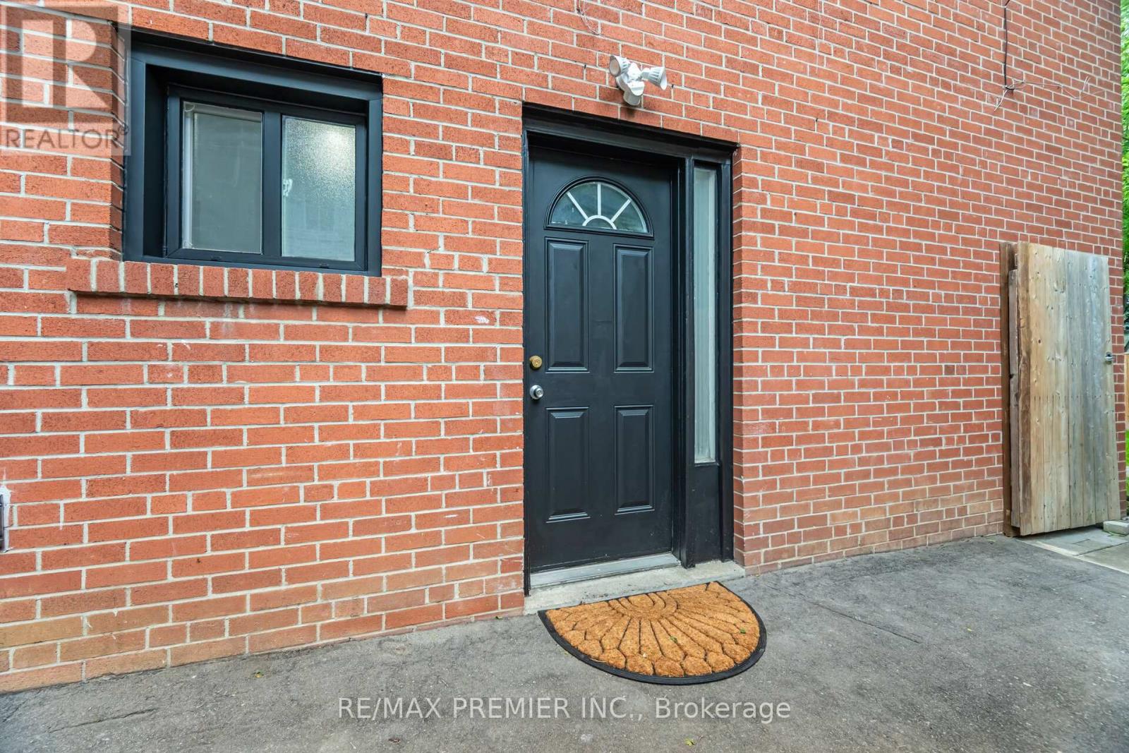 173 Torresdale Avenue, Toronto, Ontario  M2R 3E3 - Photo 27 - C12392042