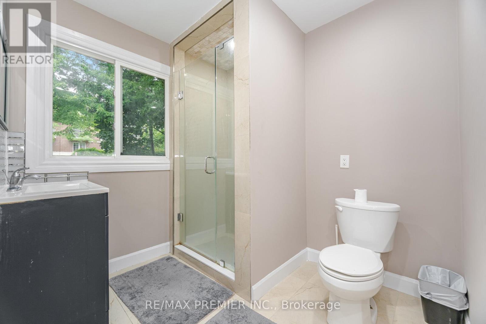 173 Torresdale Avenue, Toronto, Ontario  M2R 3E3 - Photo 32 - C12392042