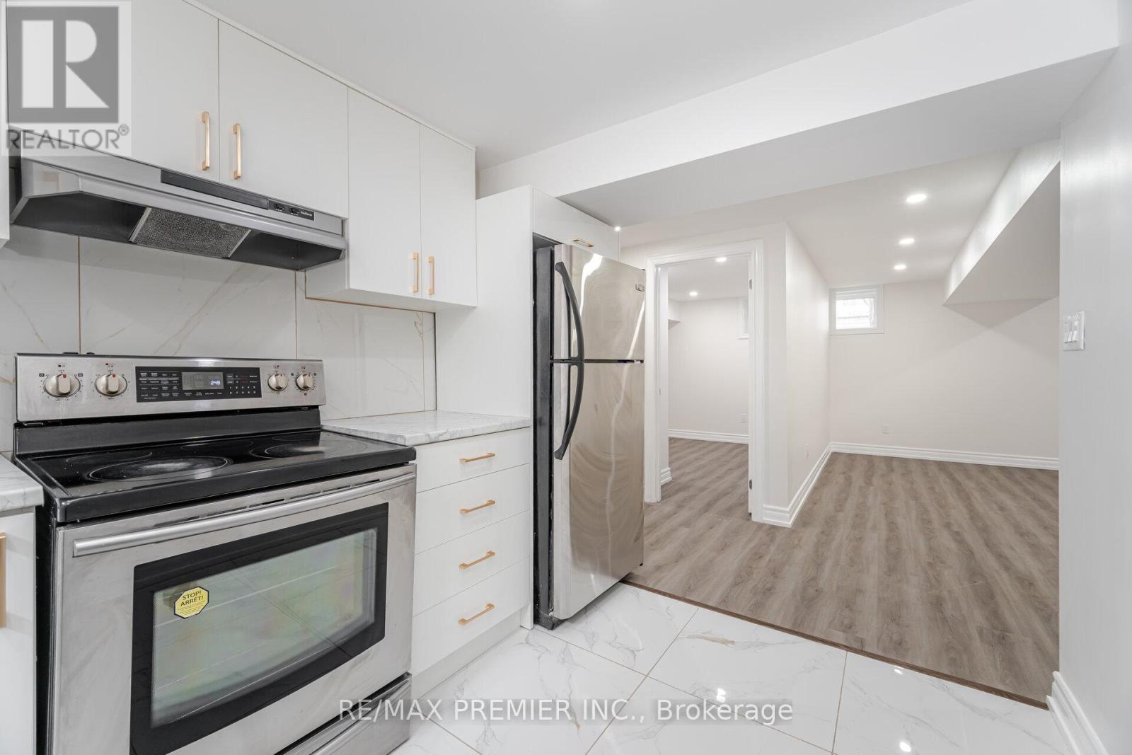173 Torresdale Avenue, Toronto, Ontario  M2R 3E3 - Photo 38 - C12392042
