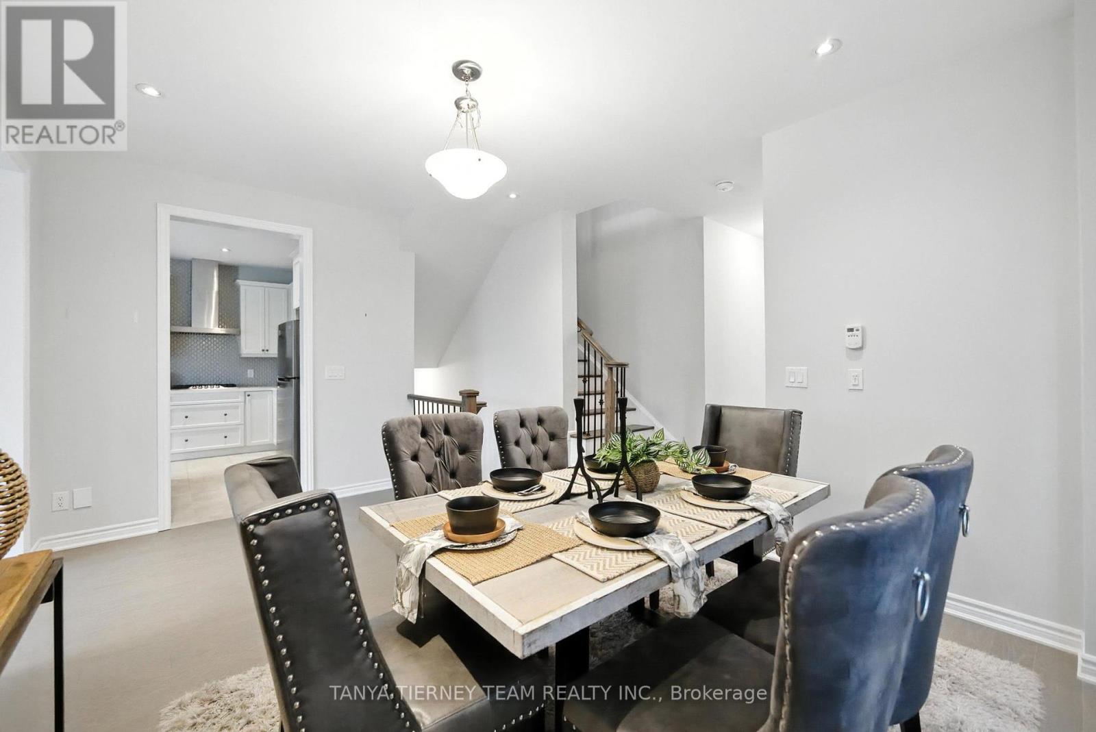 95 Bremner Street, Whitby (Rolling Acres), Ontario  L1R 0P9 - Photo 7 - E12391894
