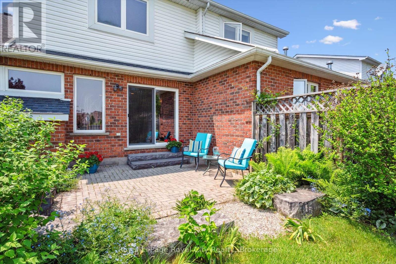 105 Riverwalk Place, Guelph/eramosa (Rockwood), Ontario  N0B 2K0 - Photo 26 - X12392092