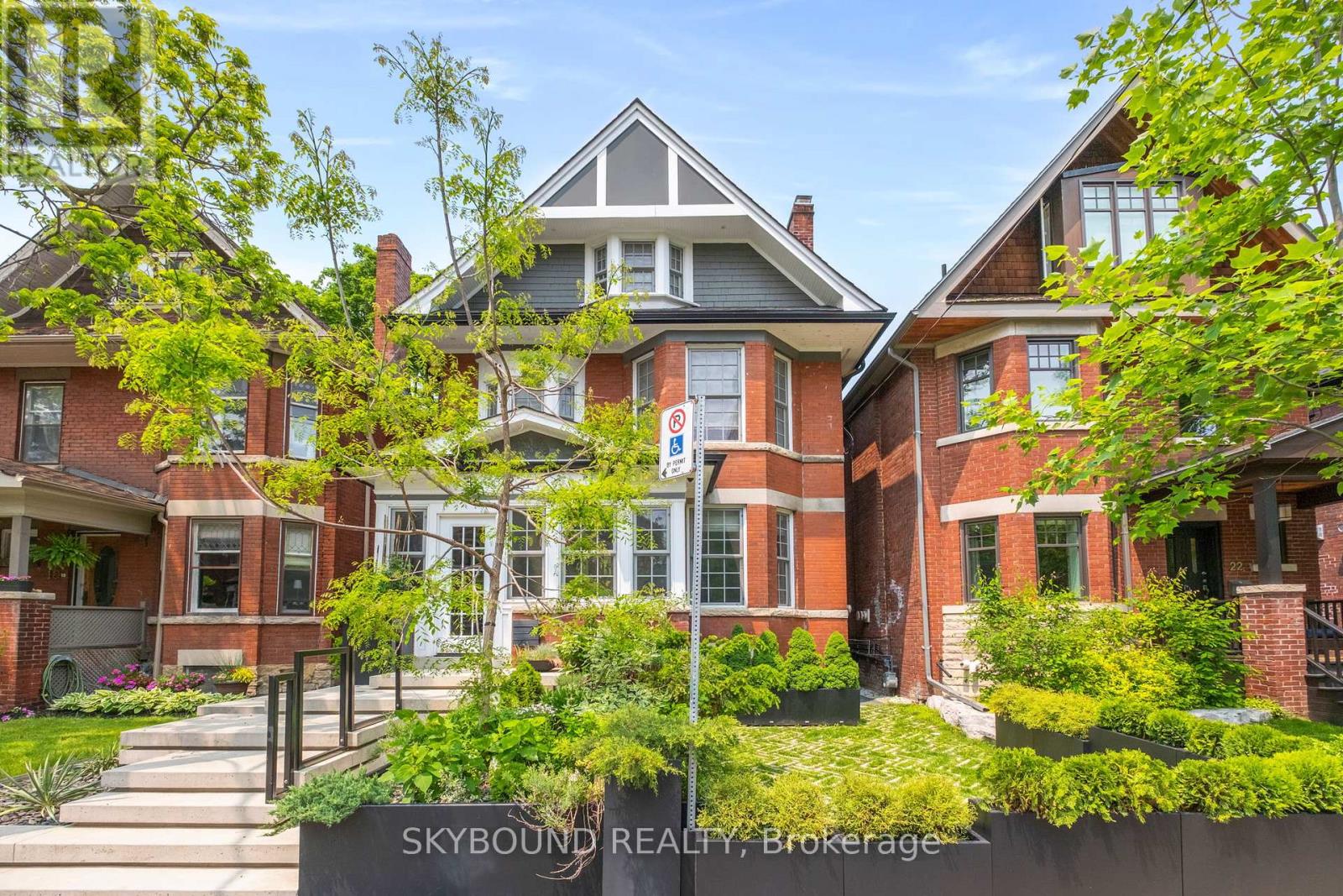 Property at 20 FAIRVIEW BOULEVARD image 3