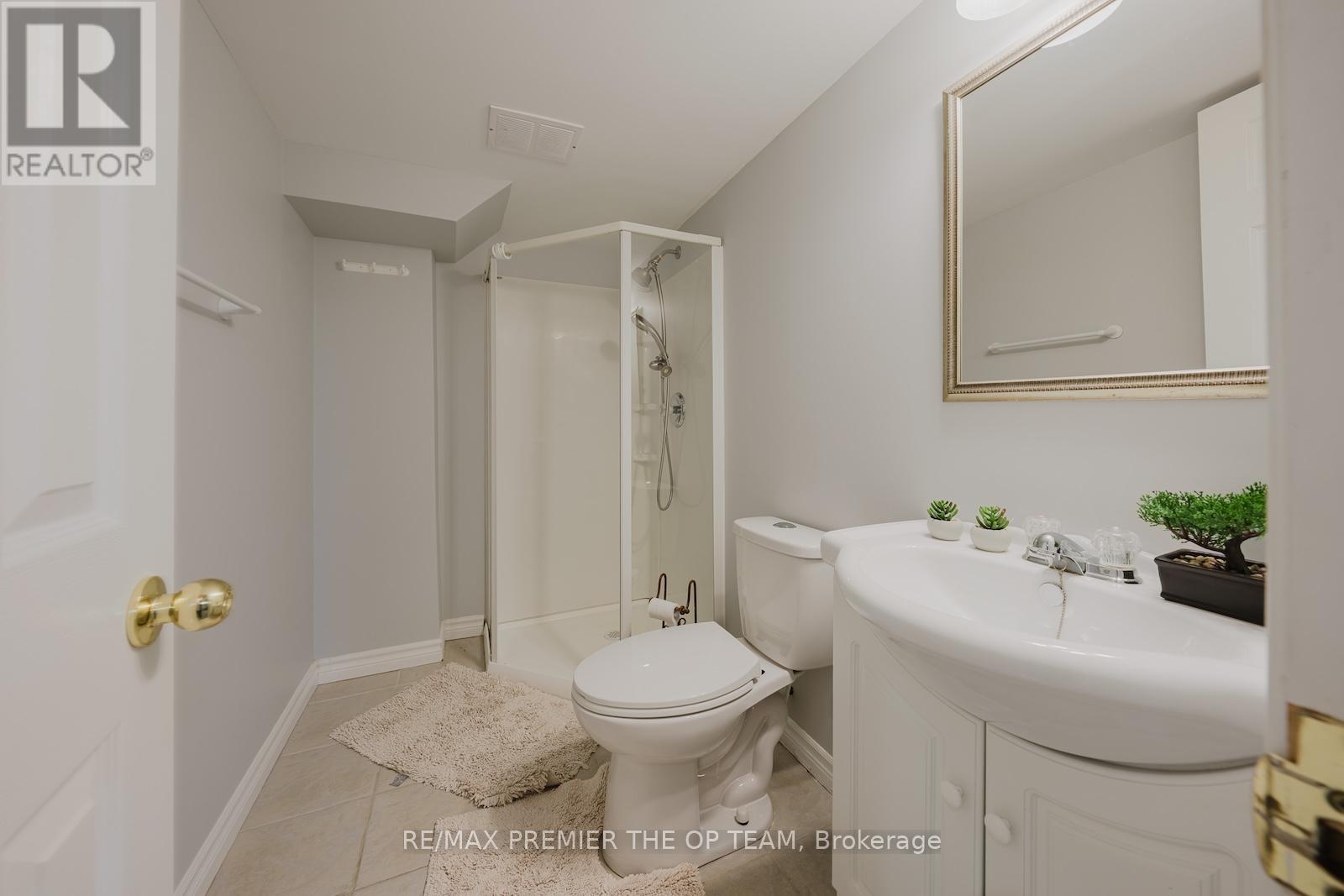12 Donald Wilson Street, Whitby, Ontario  L1R 2H5 - Photo 44 - E12391994