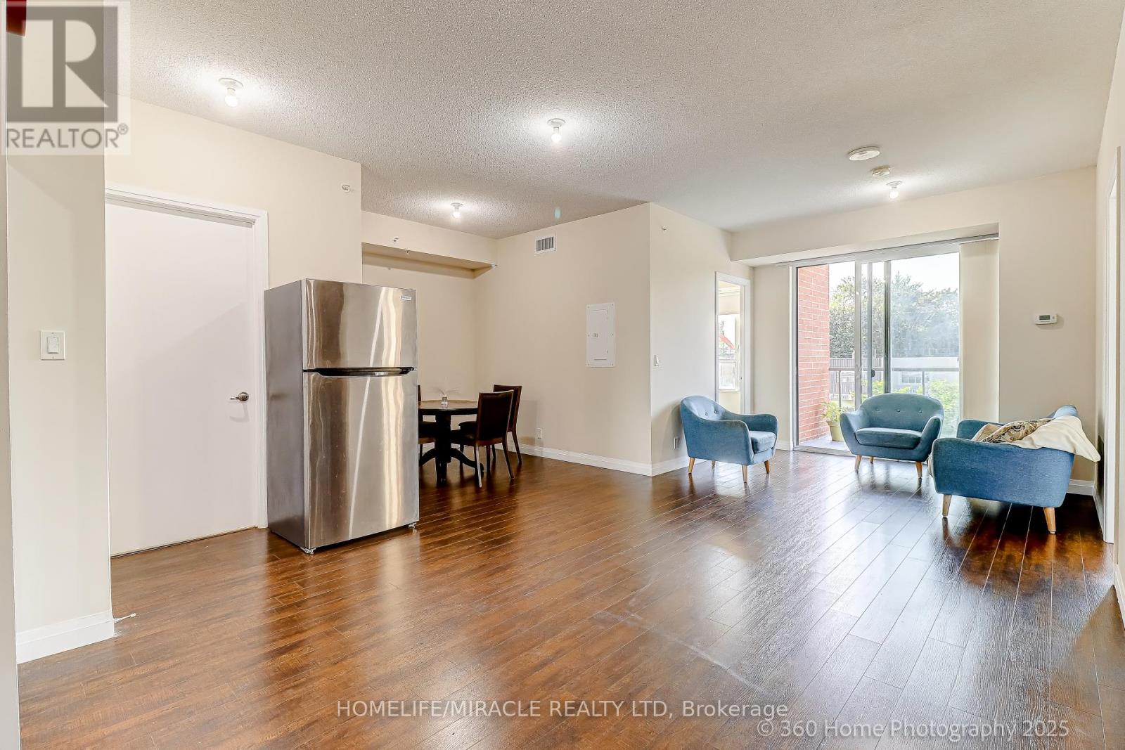 336 - 22 East Haven Drive, Toronto (Birchcliffe-Cliffside), Ontario  M1N 0B4 - Photo 4 - E12392000
