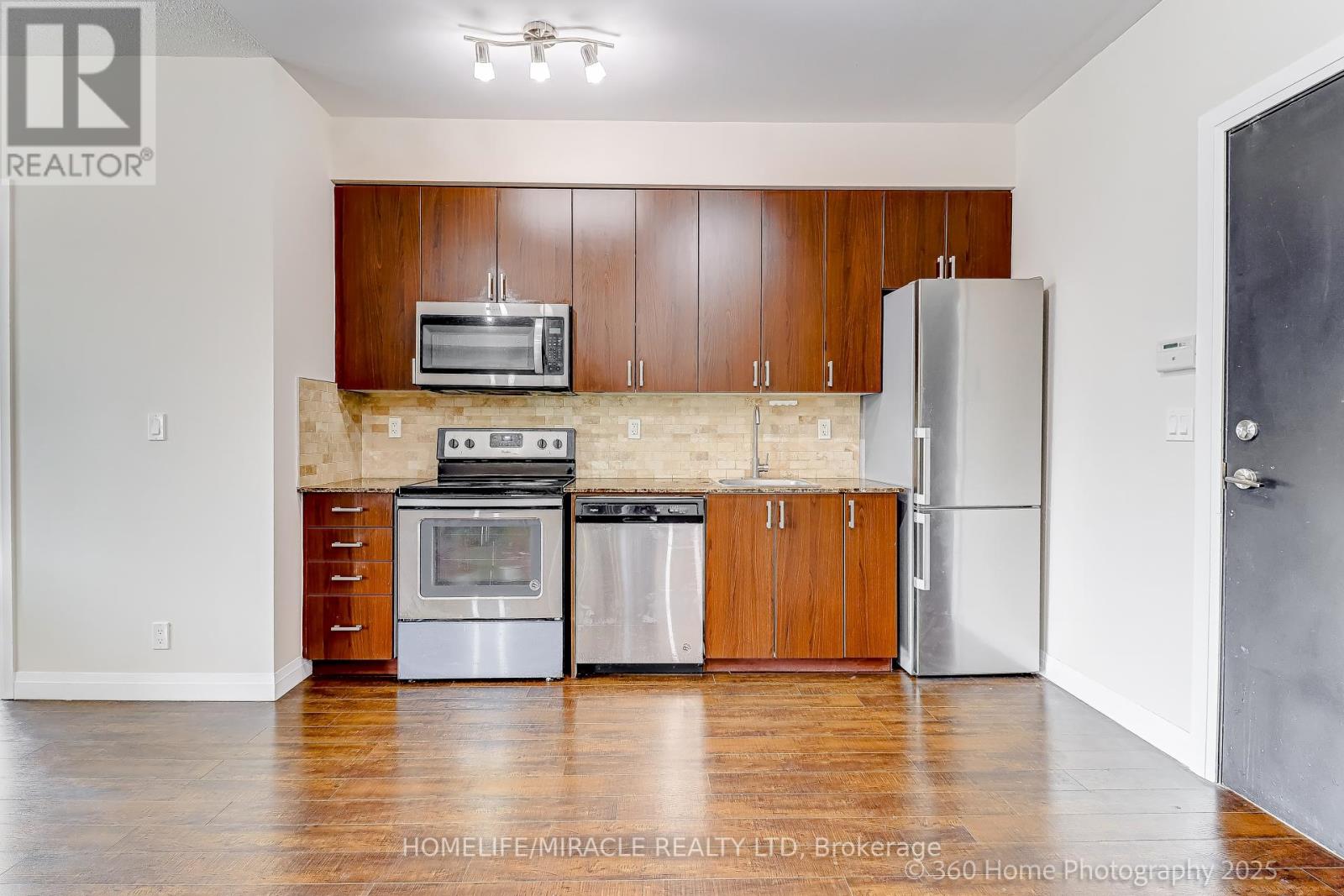 336 - 22 East Haven Drive, Toronto (Birchcliffe-Cliffside), Ontario  M1N 0B4 - Photo 5 - E12392000