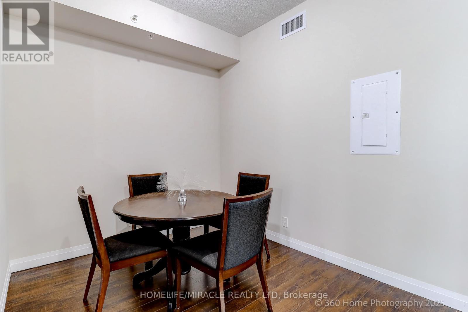 336 - 22 East Haven Drive, Toronto (Birchcliffe-Cliffside), Ontario  M1N 0B4 - Photo 7 - E12392000