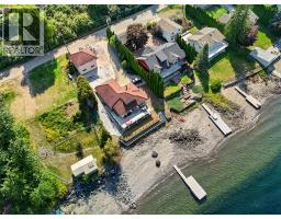 4071 REID Road Eagle Bay