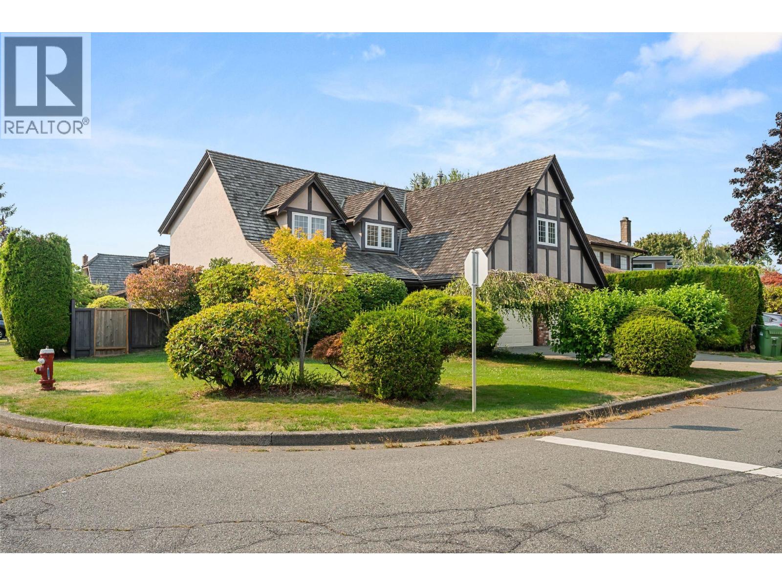 8711 DOULTON PLACE, Richmond, British Columbia