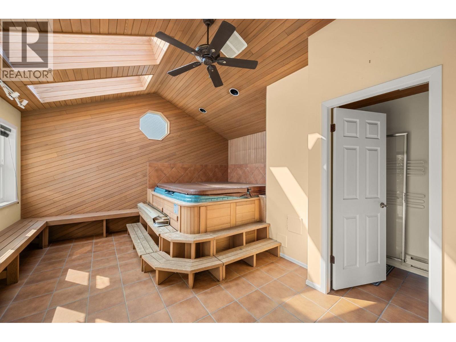 8711 Doulton Place, Richmond, British Columbia  V7C 5A3 - Photo 31 - R3044577
