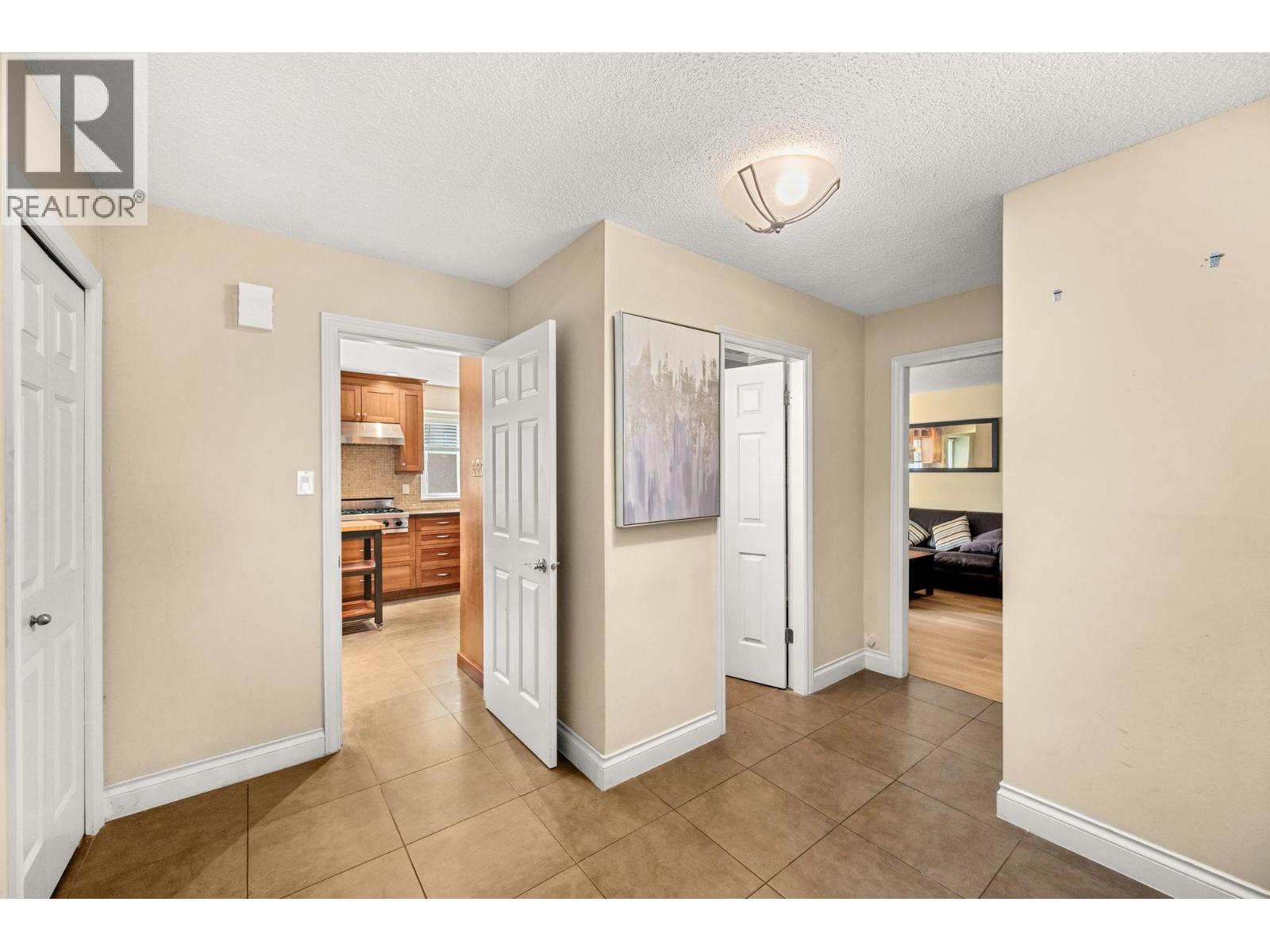 8711 Doulton Place, Richmond, British Columbia  V7C 5A3 - Photo 17 - R3044577