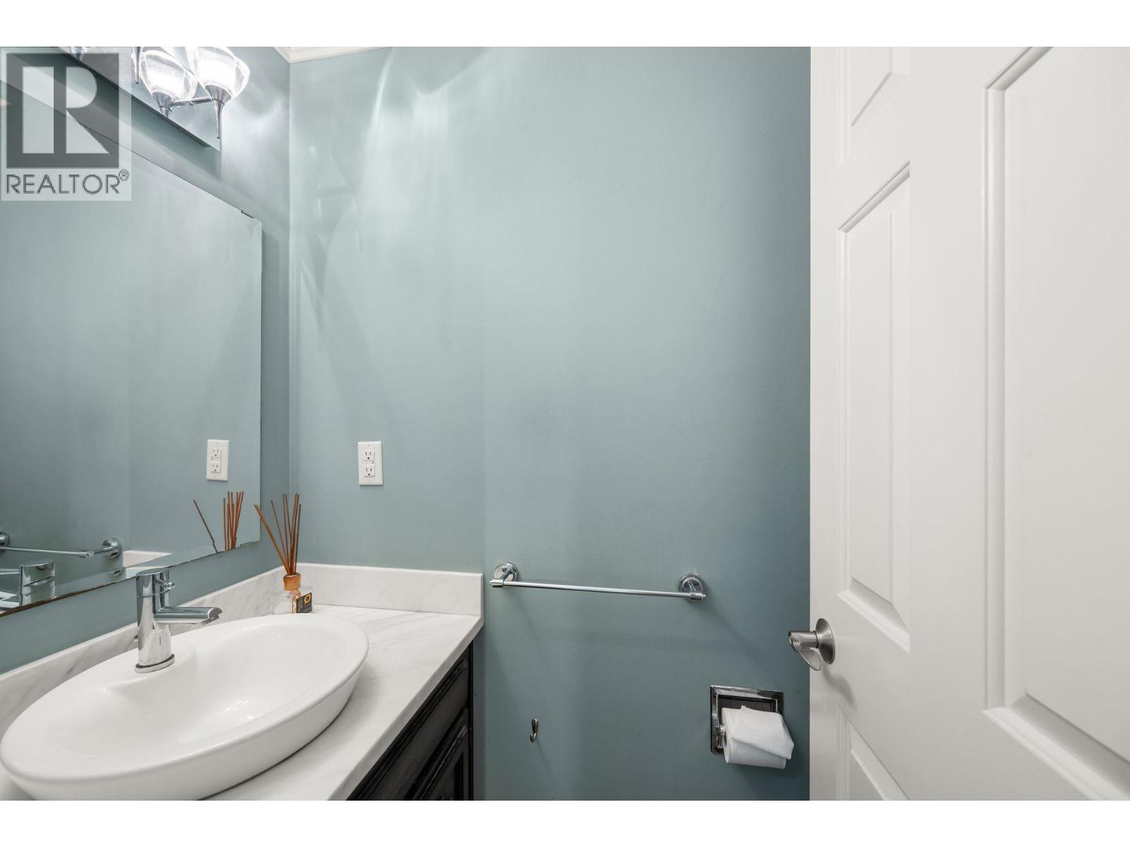 8711 Doulton Place, Richmond, British Columbia  V7C 5A3 - Photo 29 - R3044577