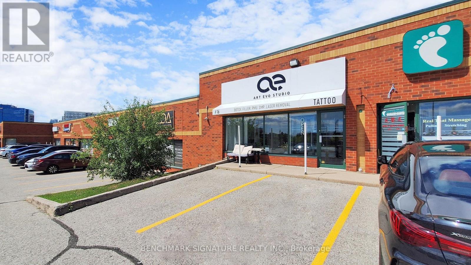 16 - 160 East Beaver Creek Road, Richmond Hill (Beaver Creek Business Park), Ontario  L4B 3J6 - Photo 2 - N12391935
