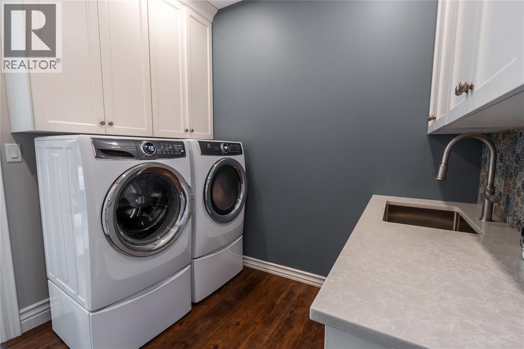 647 St Clair Parkway, St Clair, Ontario  N0N 1G0 - Photo 29 - 25022874