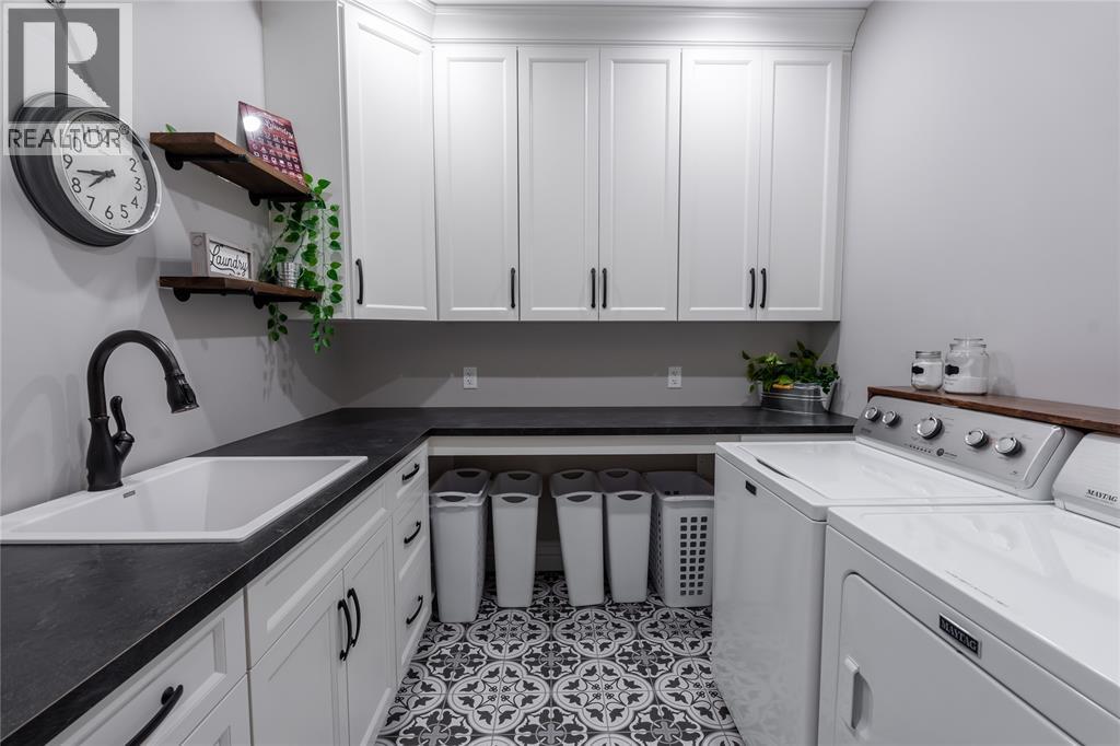 647 St Clair Parkway, St Clair, Ontario  N0N 1G0 - Photo 38 - 25022874