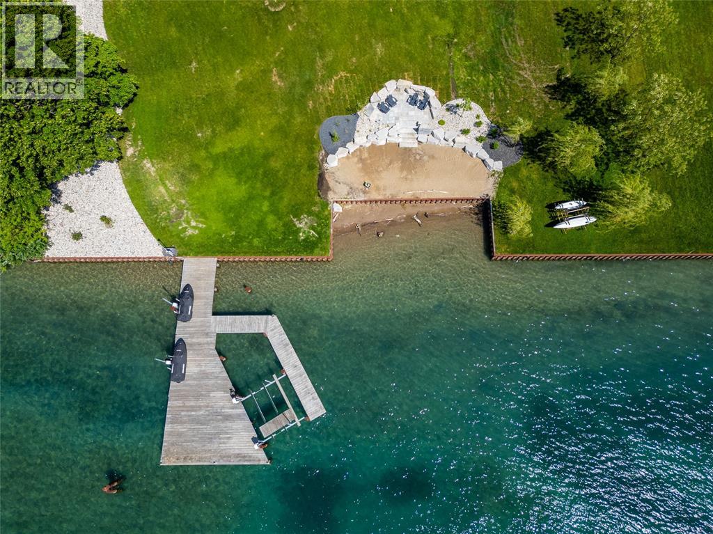 647 St Clair Parkway, St Clair, Ontario  N0N 1G0 - Photo 6 - 25022874