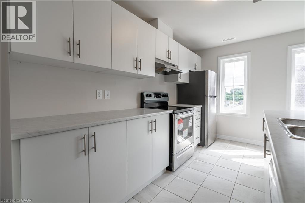 677 Park Road Unit# 7, Brantford, Ontario  N3R 0A2 - Photo 11 - 40767927