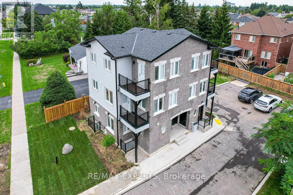 426 Veterans Drive, Barrie, Ontario  L4N 9G9 - Photo 34 - S12392011