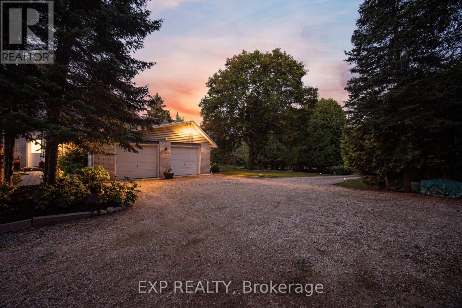19 Gallowood Trail, Adjala-Tosorontio, Ontario  L0M 1J0 - Photo 34 - N12368175