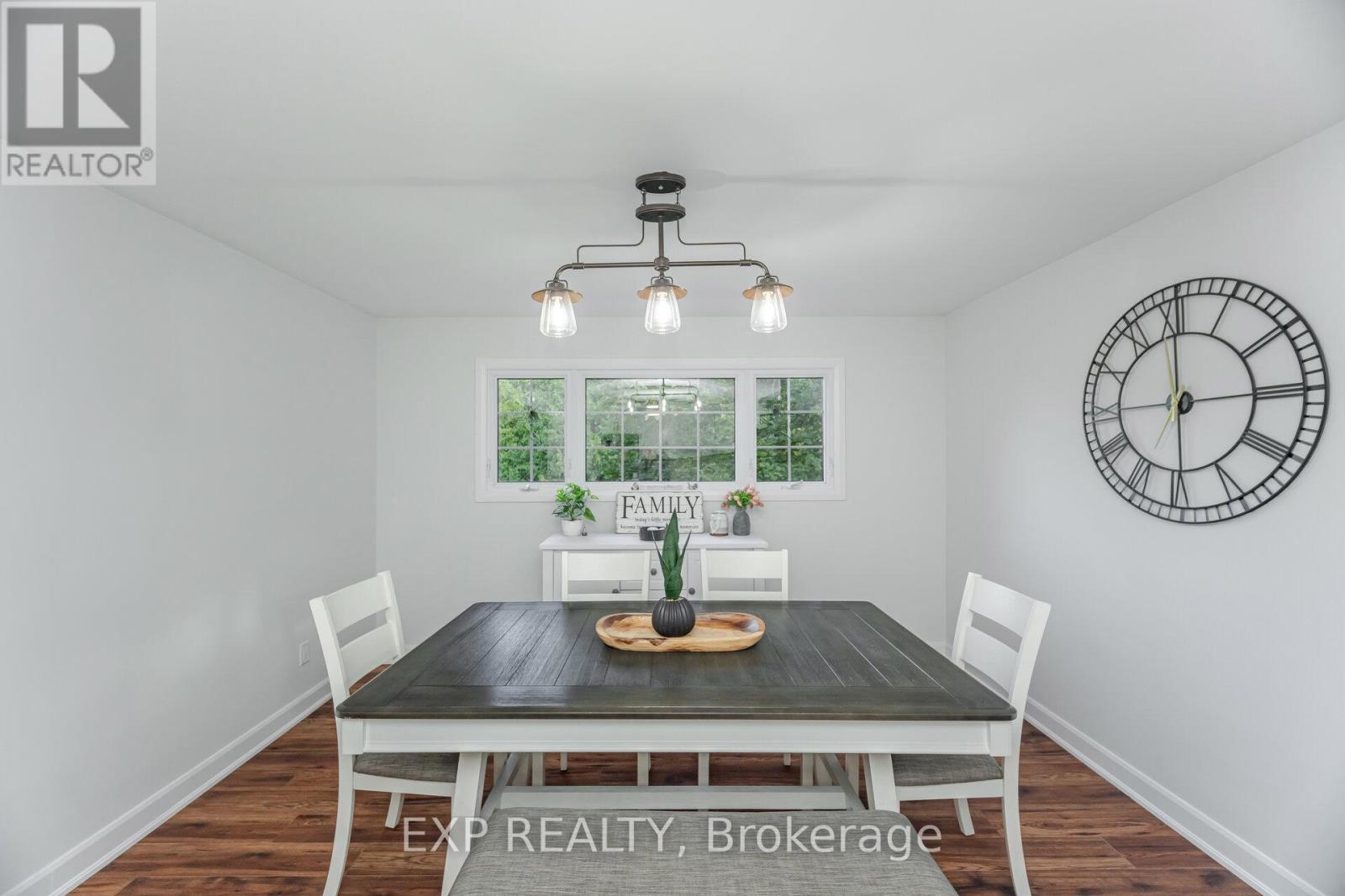 19 Gallowood Trail, Adjala-Tosorontio, Ontario  L0M 1J0 - Photo 8 - N12368175