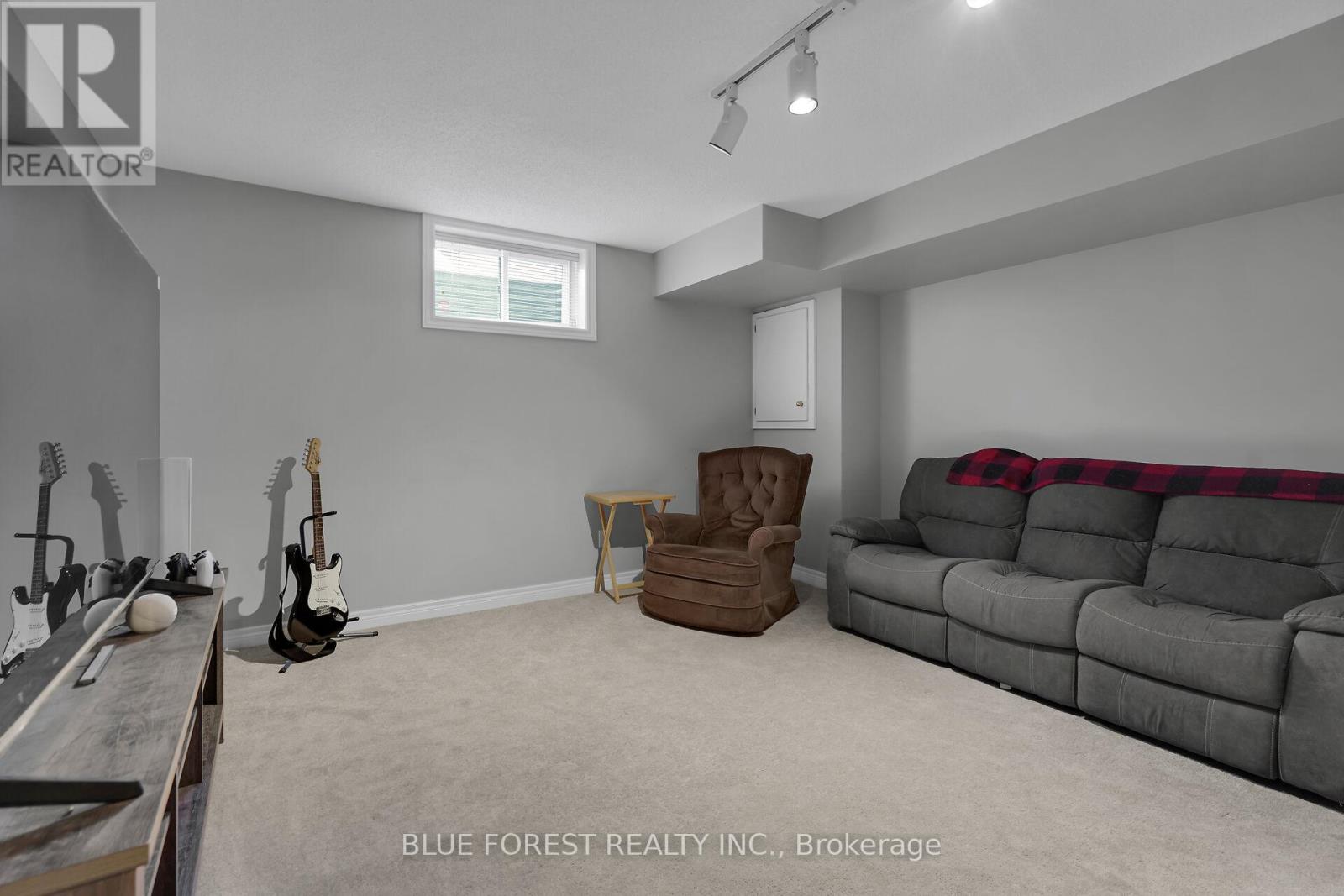 3 - 410 Ambleside Drive, London North, Ontario  N6G 4Y3 - Photo 24 - X12382639