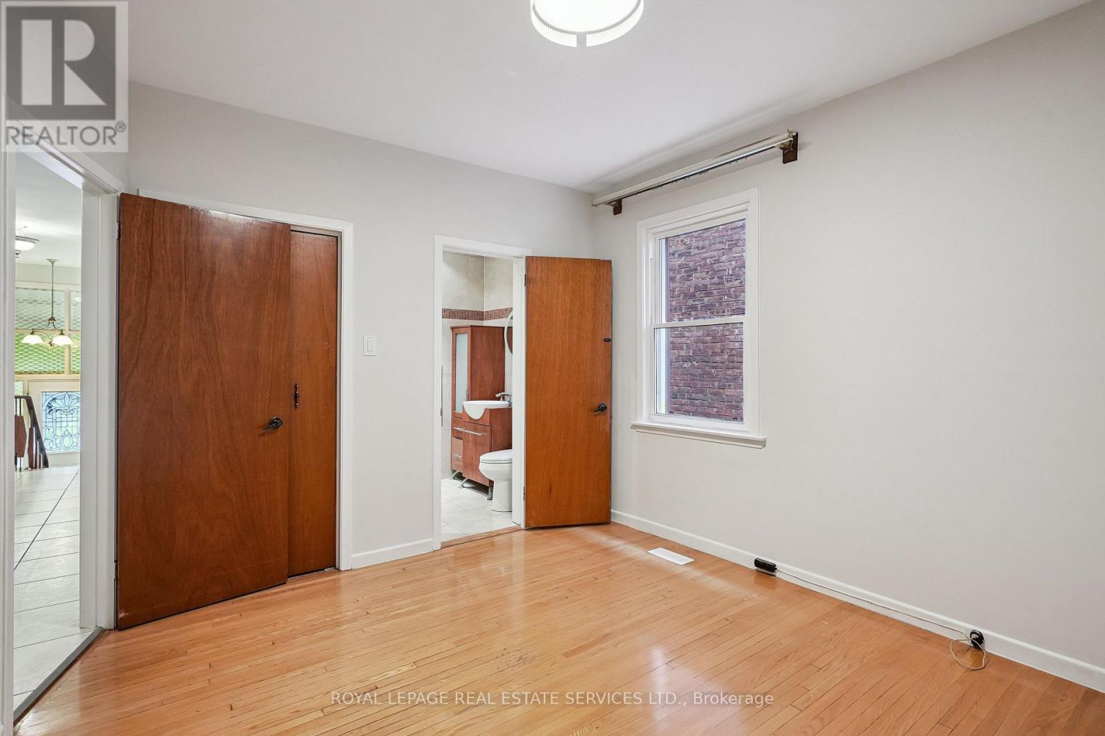 29 Greenlaw Avenue, Toronto (Corso Italia-Davenport), Ontario  M6H 3V6 - Photo 10 - W12391893