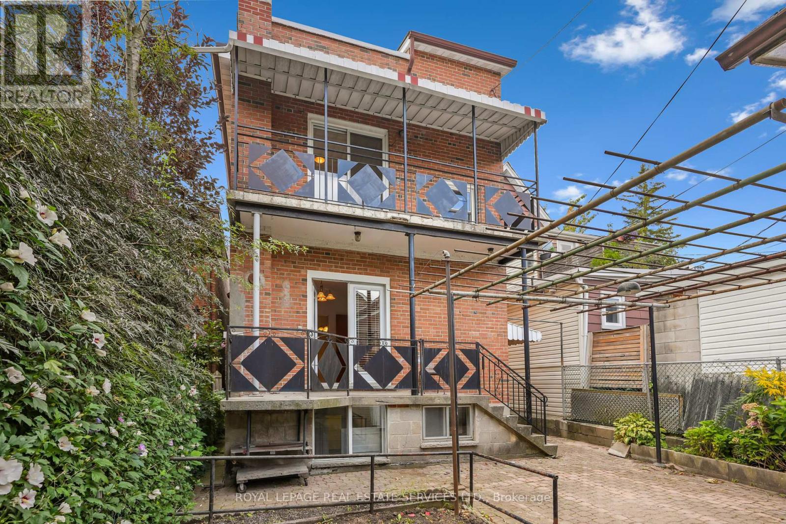 29 Greenlaw Avenue, Toronto (Corso Italia-Davenport), Ontario  M6H 3V6 - Photo 17 - W12391893