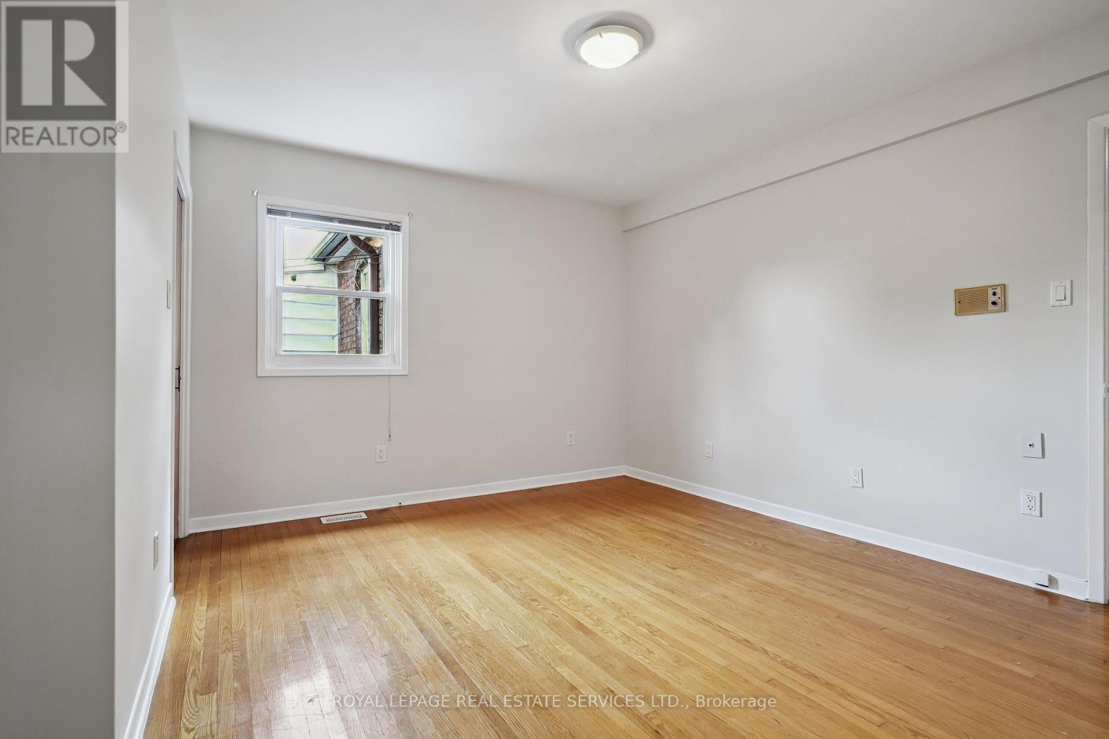 29 Greenlaw Avenue, Toronto (Corso Italia-Davenport), Ontario  M6H 3V6 - Photo 24 - W12391893