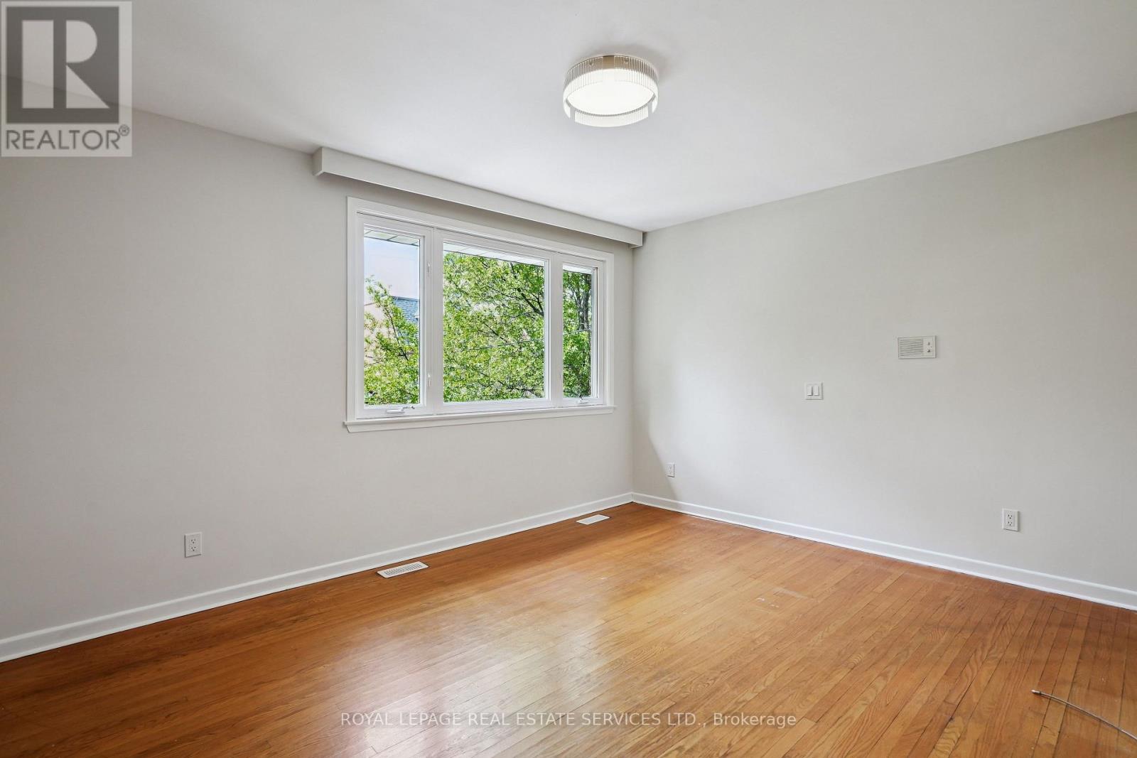 29 Greenlaw Avenue, Toronto (Corso Italia-Davenport), Ontario  M6H 3V6 - Photo 30 - W12391893