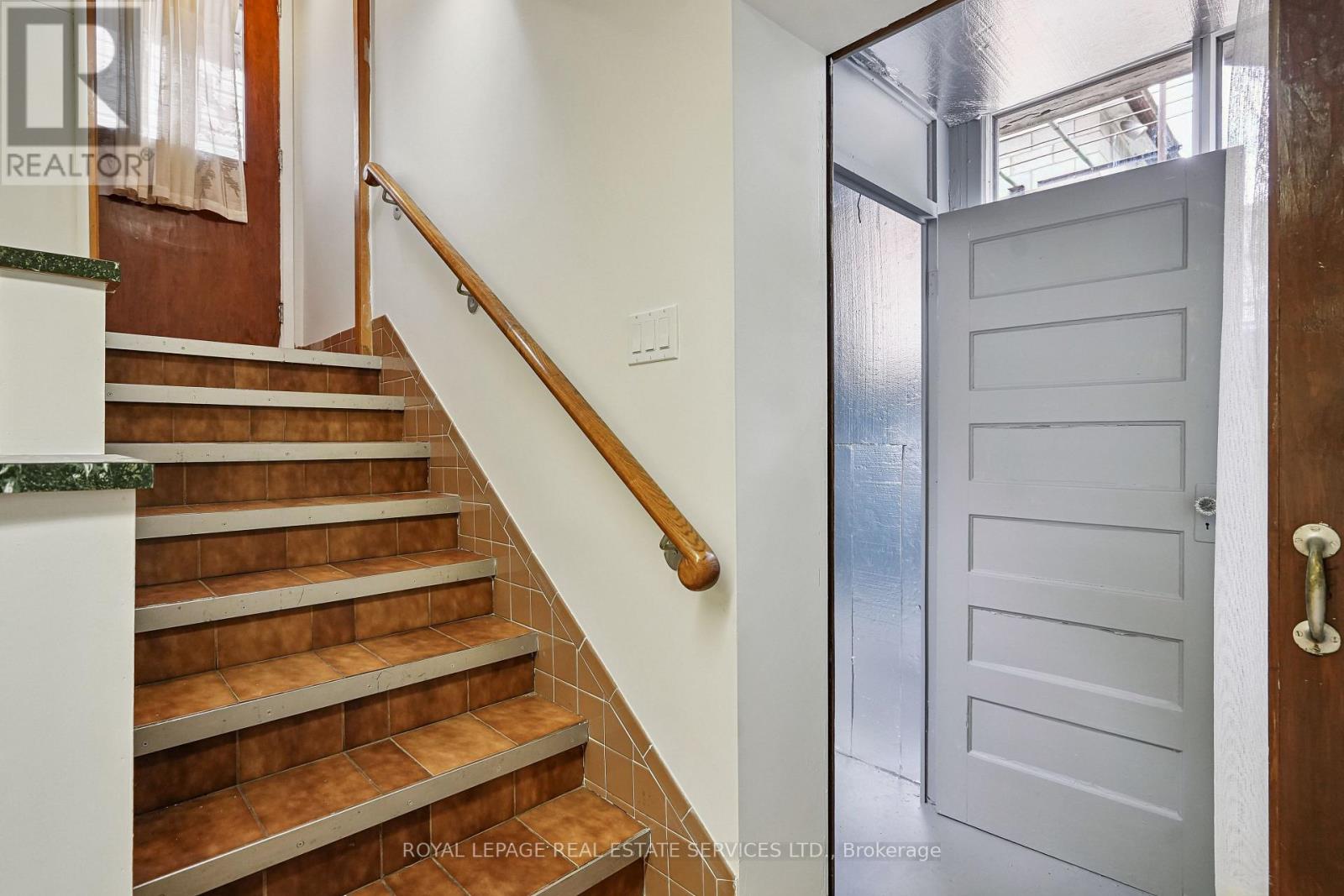29 Greenlaw Avenue, Toronto (Corso Italia-Davenport), Ontario  M6H 3V6 - Photo 39 - W12391893