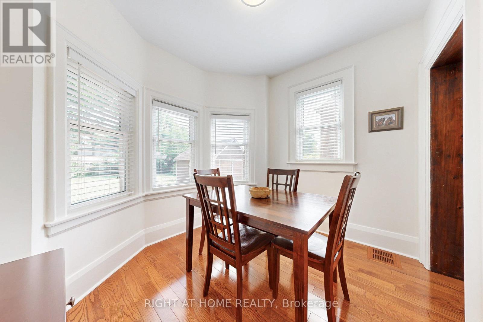 159 Rosemount Avenue, Toronto (Weston), Ontario  M9N 3C2 - Photo 17 - W12391919