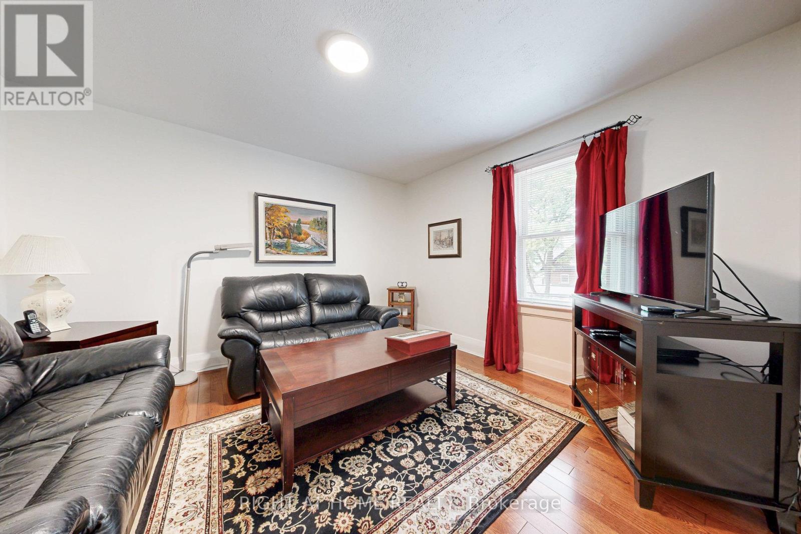 159 Rosemount Avenue, Toronto (Weston), Ontario  M9N 3C2 - Photo 21 - W12391919