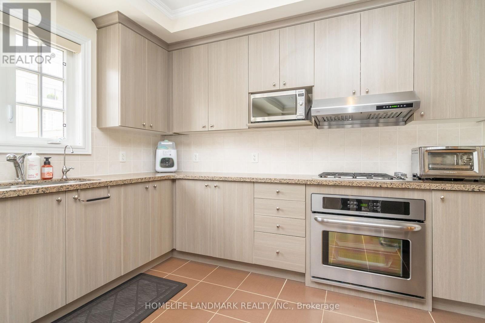 9 Mackenzie's Stand Avenue, Markham, Ontario  L6G 0C4 - Photo 11 - N12371978