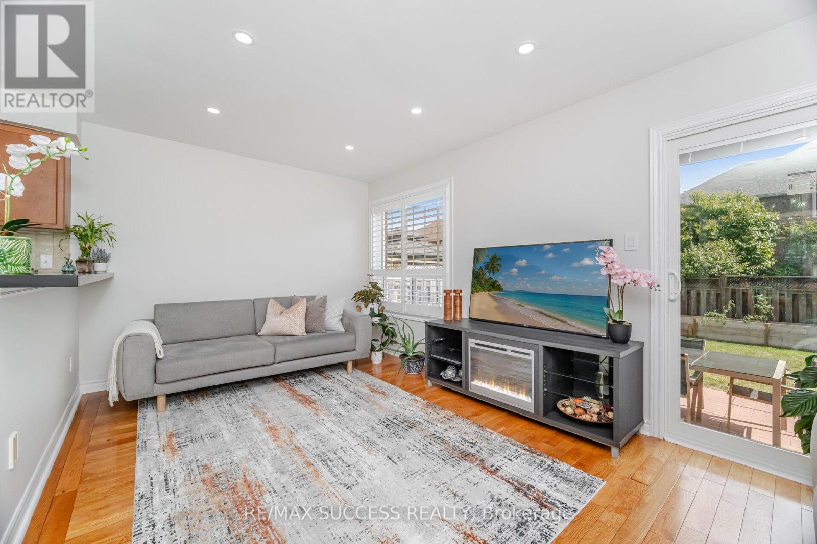 3570 Southwick Street, Mississauga, Ontario  L5M 7N8 - Photo 16 - W12391936