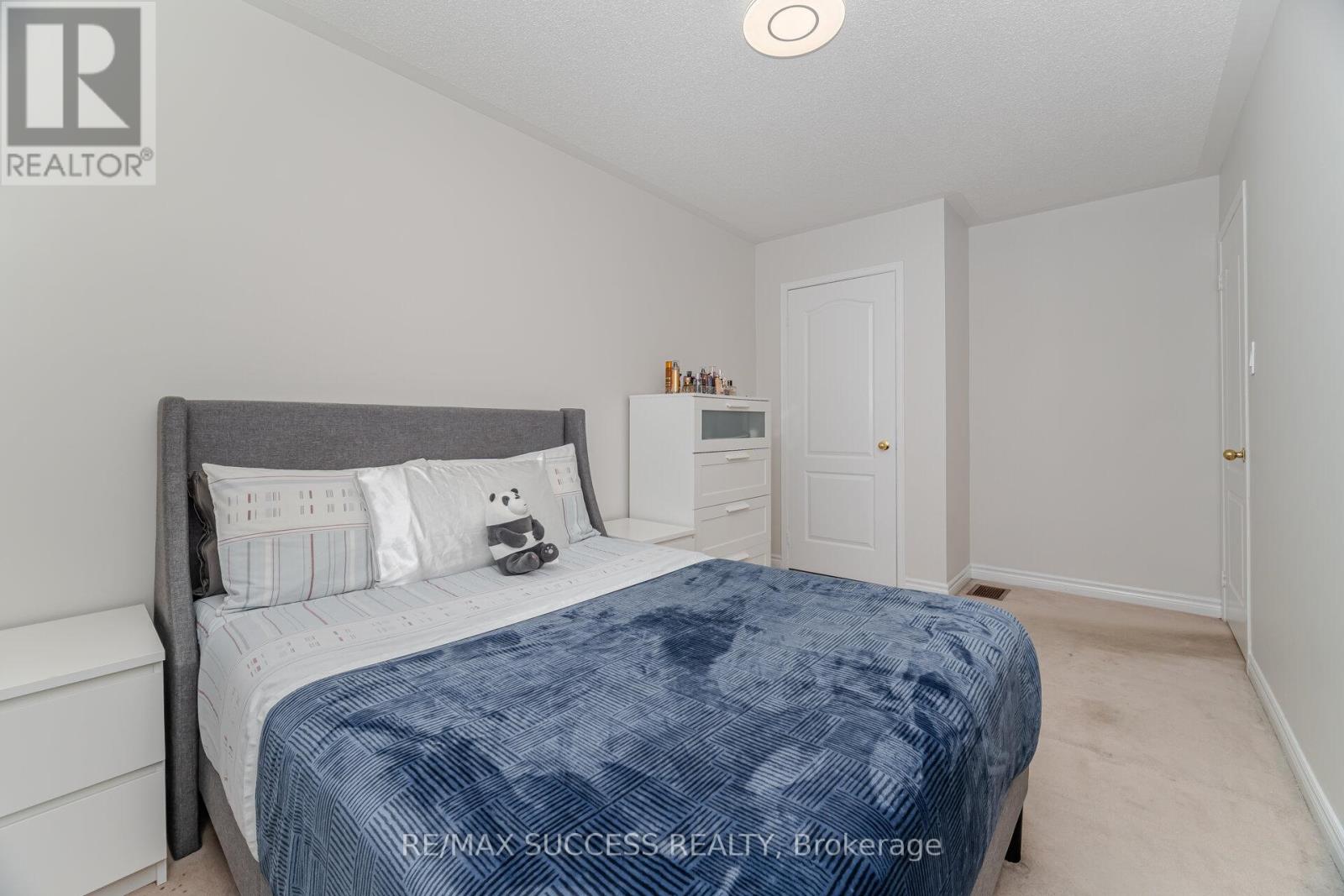 3570 Southwick Street, Mississauga, Ontario  L5M 7N8 - Photo 28 - W12391936