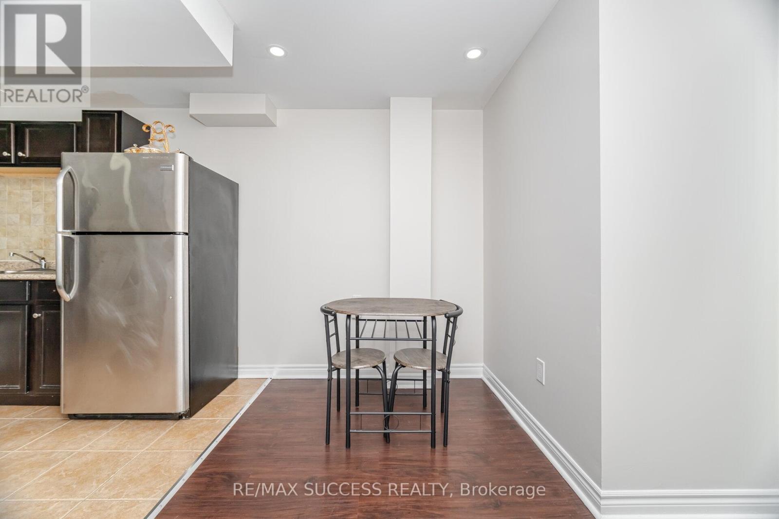 3570 Southwick Street, Mississauga, Ontario  L5M 7N8 - Photo 38 - W12391936