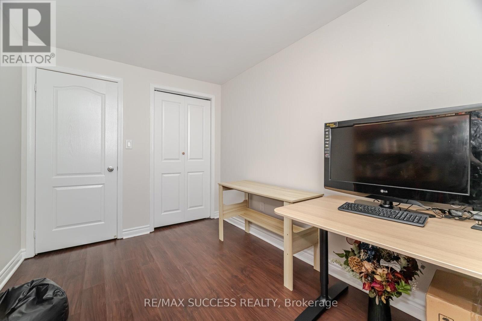 3570 Southwick Street, Mississauga, Ontario  L5M 7N8 - Photo 43 - W12391936