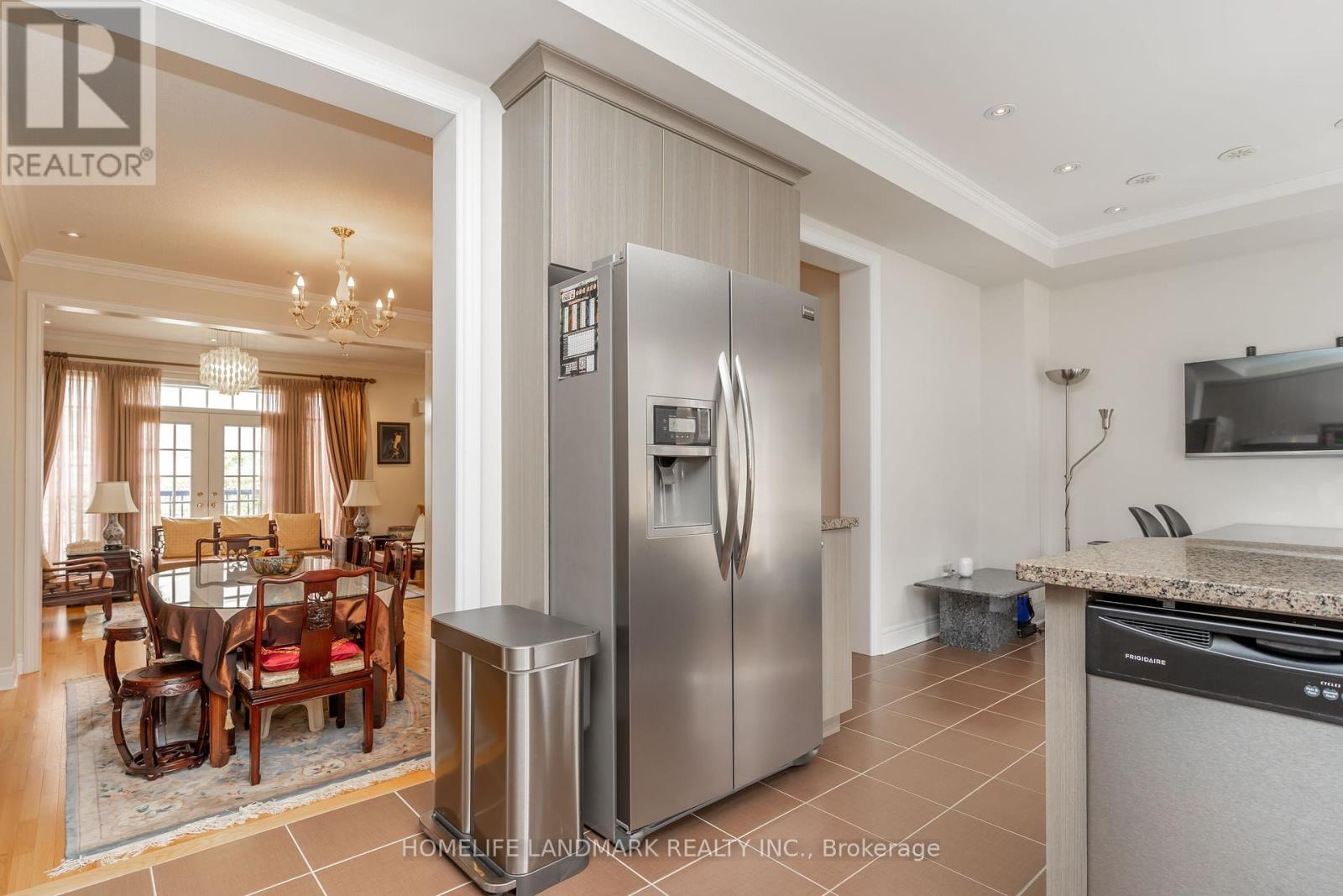 9 Mackenzie's Stand Avenue, Markham, Ontario  L6G 0C4 - Photo 13 - N12371978
