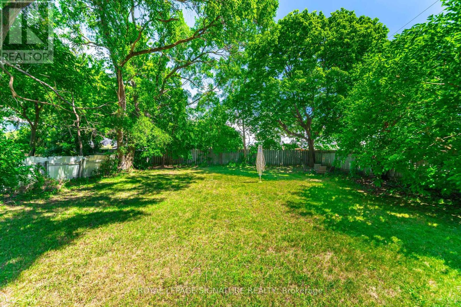 2015 Stanfield Road, Mississauga (Lakeview), Ontario  L4Y 1R2 - Photo 20 - W12391987