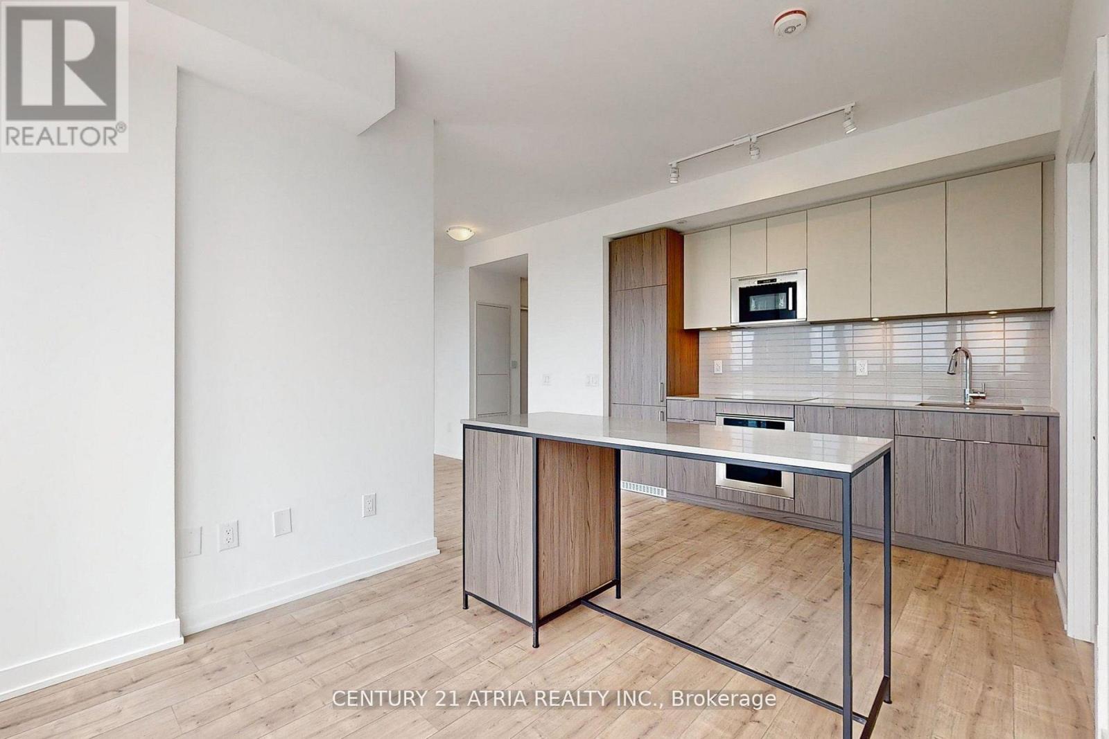 1410 - 220 Missinnihe Way, Mississauga, Ontario  L5H 0A9 - Photo 11 - W12392020