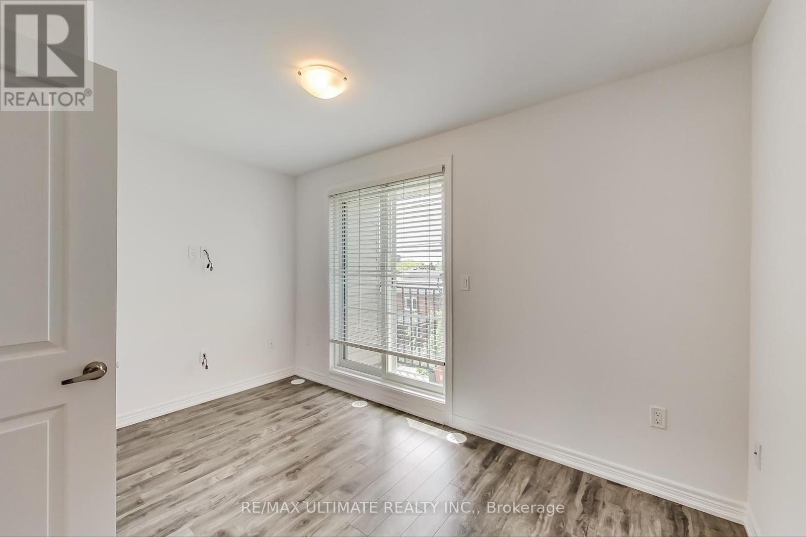 214 - 370 Hopewell Avenue, Toronto (Briar Hill-Belgravia), Ontario  M6E 2S2 - Photo 10 - W12392043
