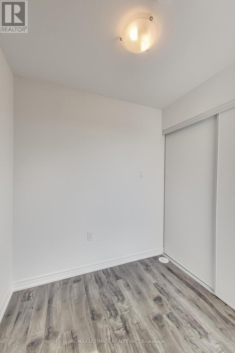 214 - 370 Hopewell Avenue, Toronto (Briar Hill-Belgravia), Ontario  M6E 2S2 - Photo 18 - W12392043