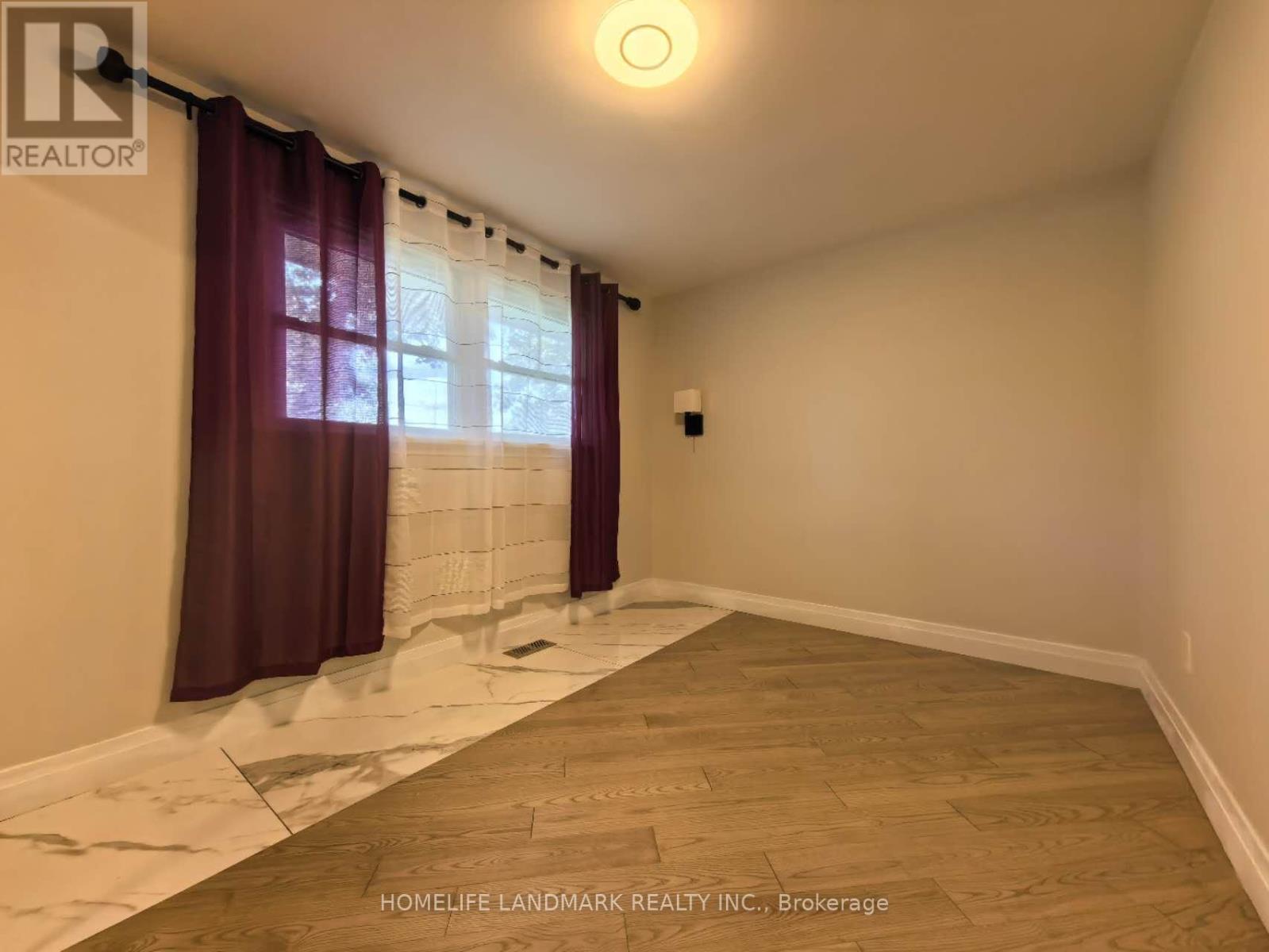 66 May Ave May Avenue, East Gwillimbury (Sharon), Ontario  L0G 1V0 - Photo 8 - N12390370