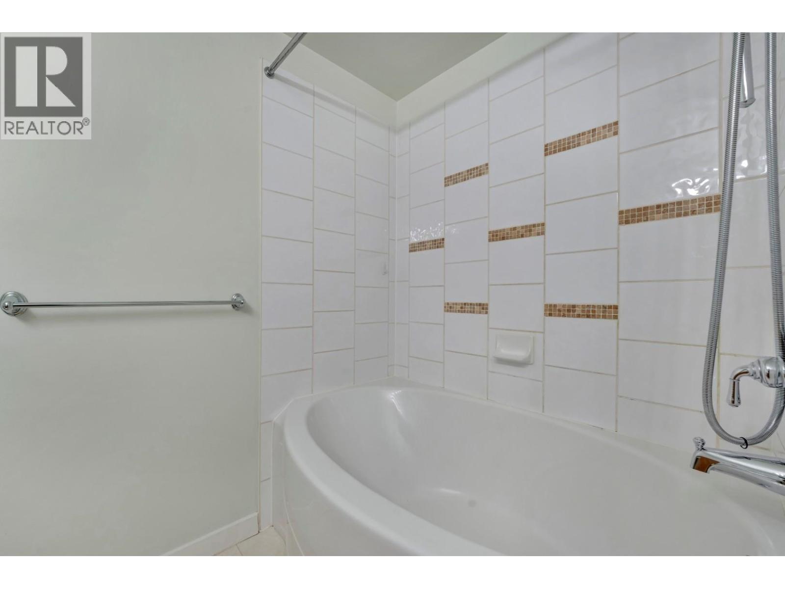 309 2998 Silver Springs Boulevard, Coquitlam, British Columbia  V3E 3R7 - Photo 25 - R3044769